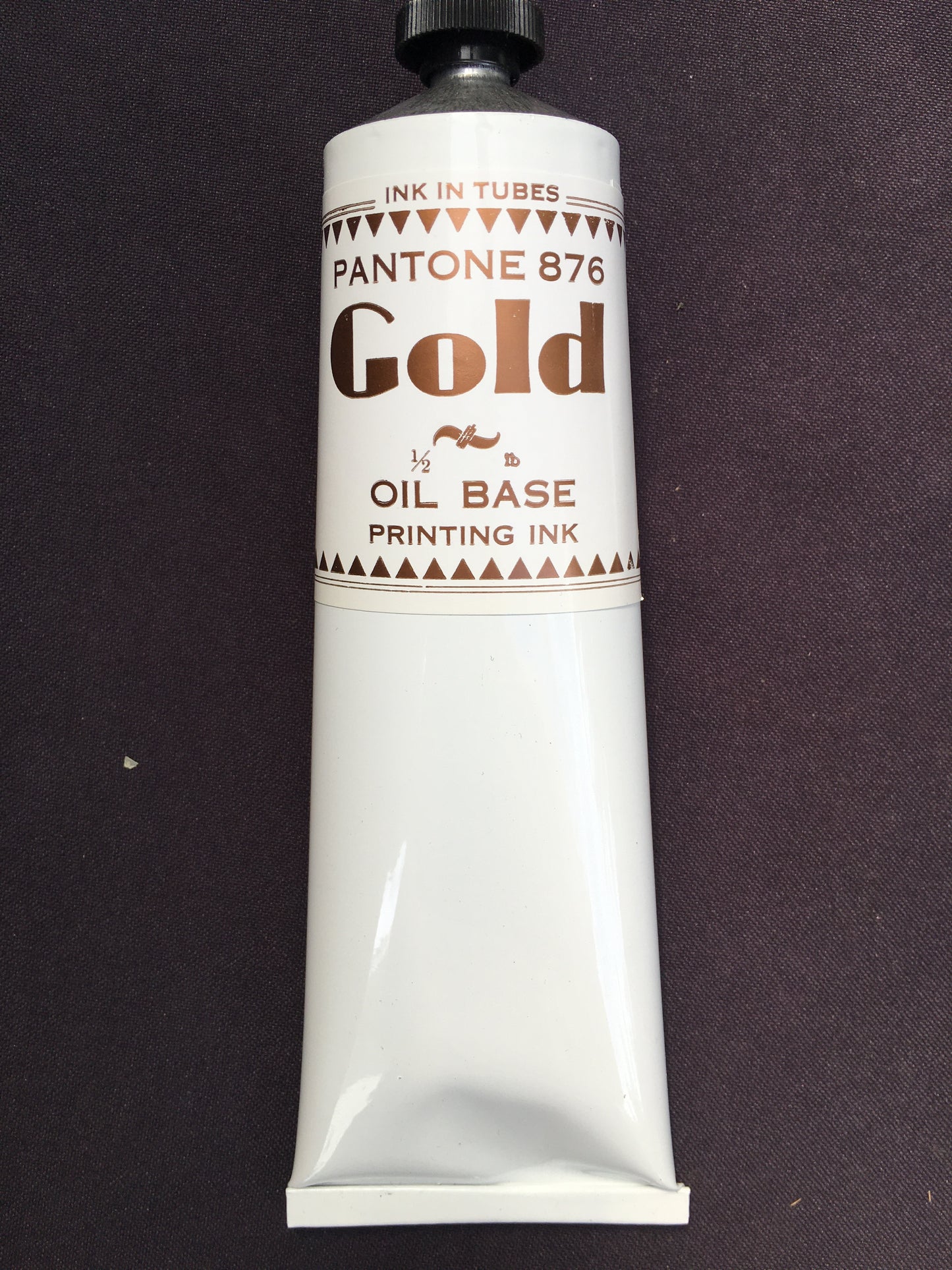 876 Gold